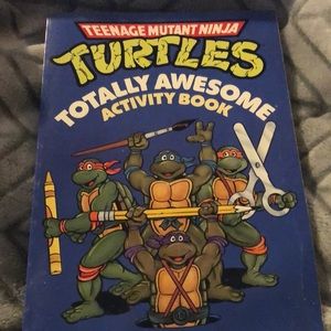 NEW Teenage Mutant Ninja Turtles TOTALLY AWESOME Activity book.  1990.